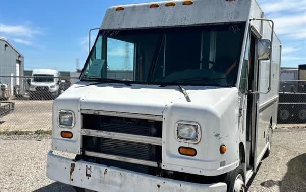 1997 Freightliner MT45 Chassis